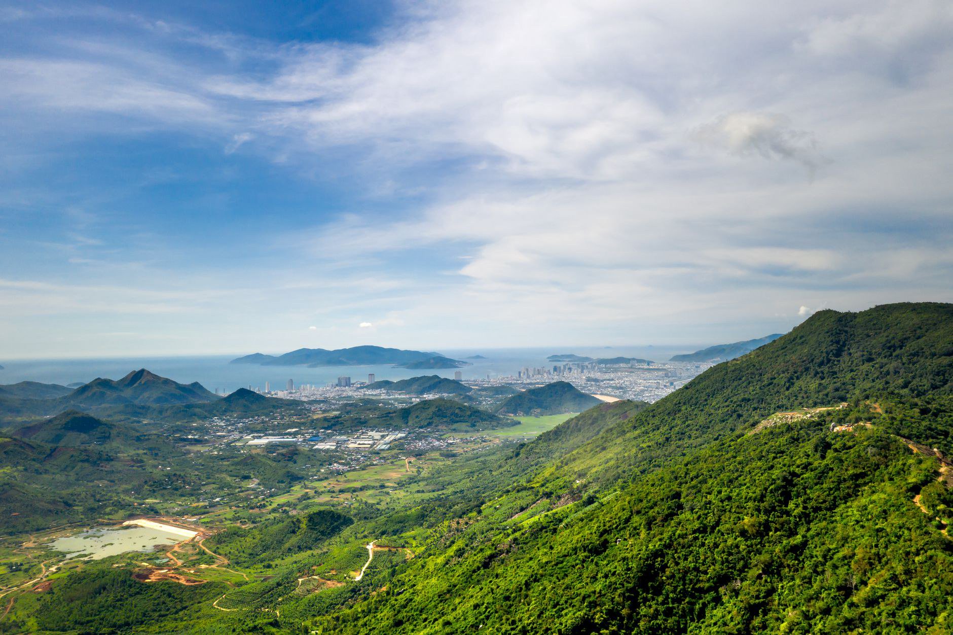 Vì Sao Nên Chọn Tour Xe Máy Khám Phá Đèo Hải Vân? Vì Sao Nên Chọn Tour Xe Máy Khám Phá Đèo Hải Vân?